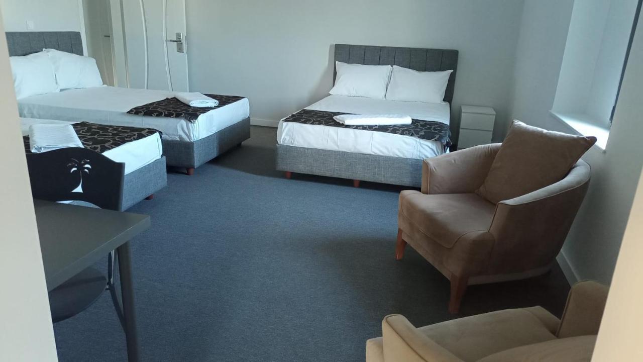 Red Flag Hotel Aksu  外观 照片