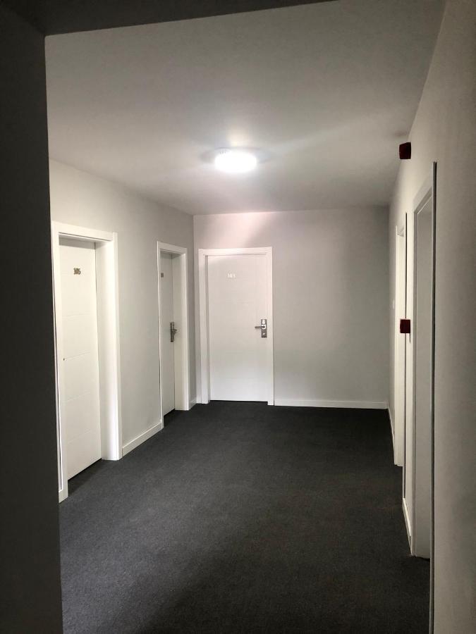 Red Flag Hotel Aksu  外观 照片
